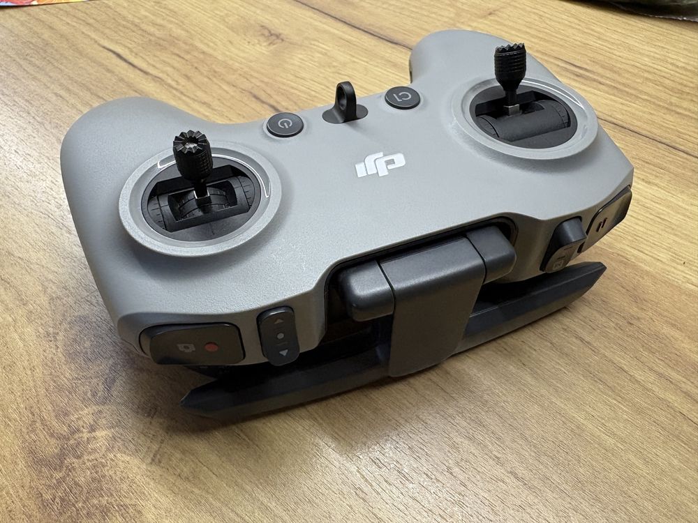 Дистанционно DJI FPV Remote Controller 2 дрон джойстик управление