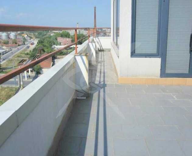 Продава се Офис в Пловдив, Индустриална зона - Север - 735 кв.м за 409 €/кв.м - Снимка #3