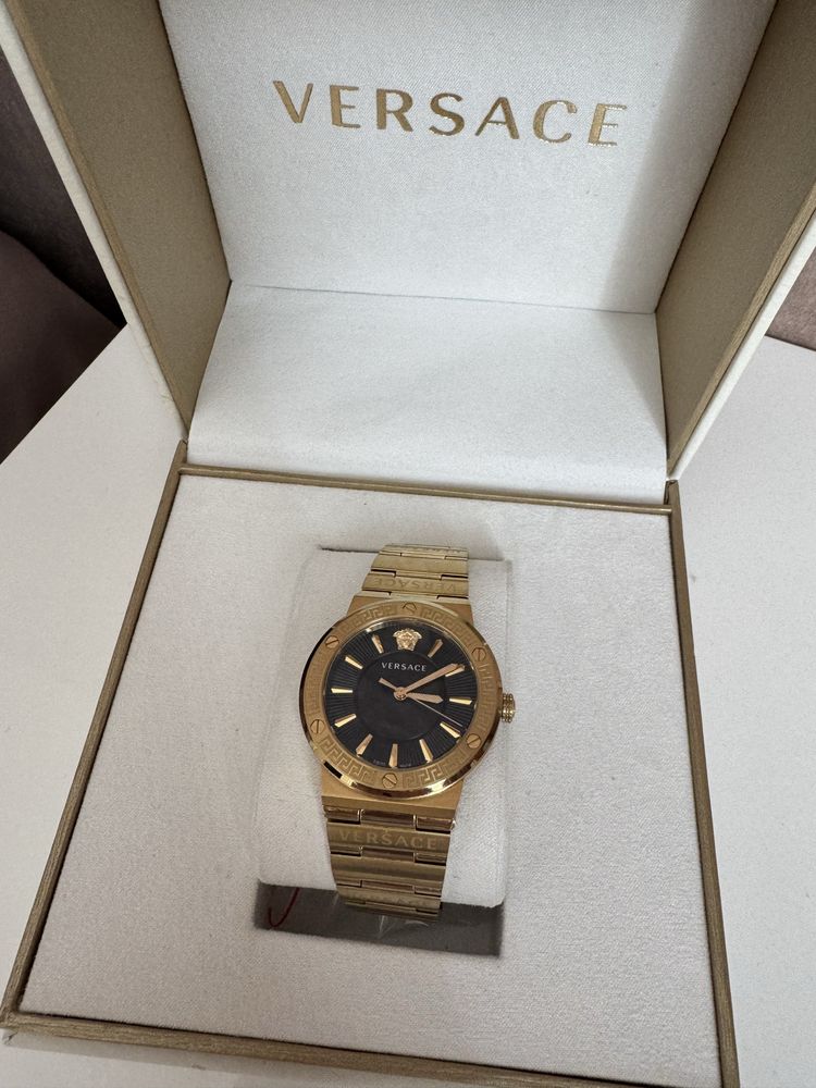 Versace дамски часовник