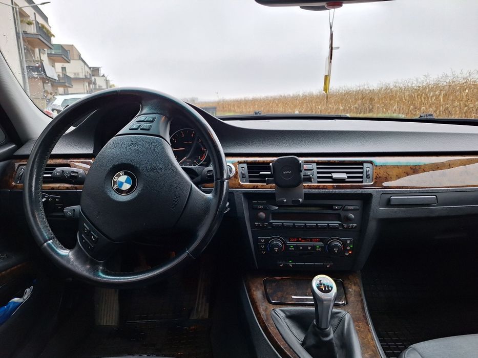 BMW seria 3 -  e90 318i