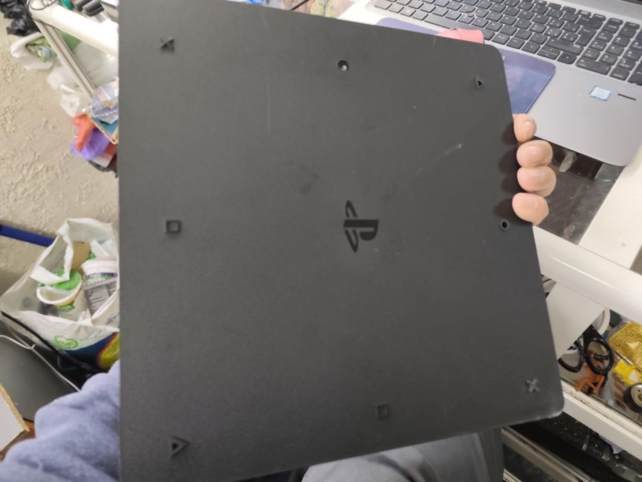 Конзола Sony playstation ps4 slim 1 TB CUH-2016B