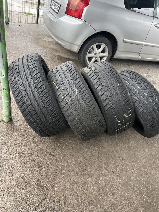Зимни гуми 245/45/20