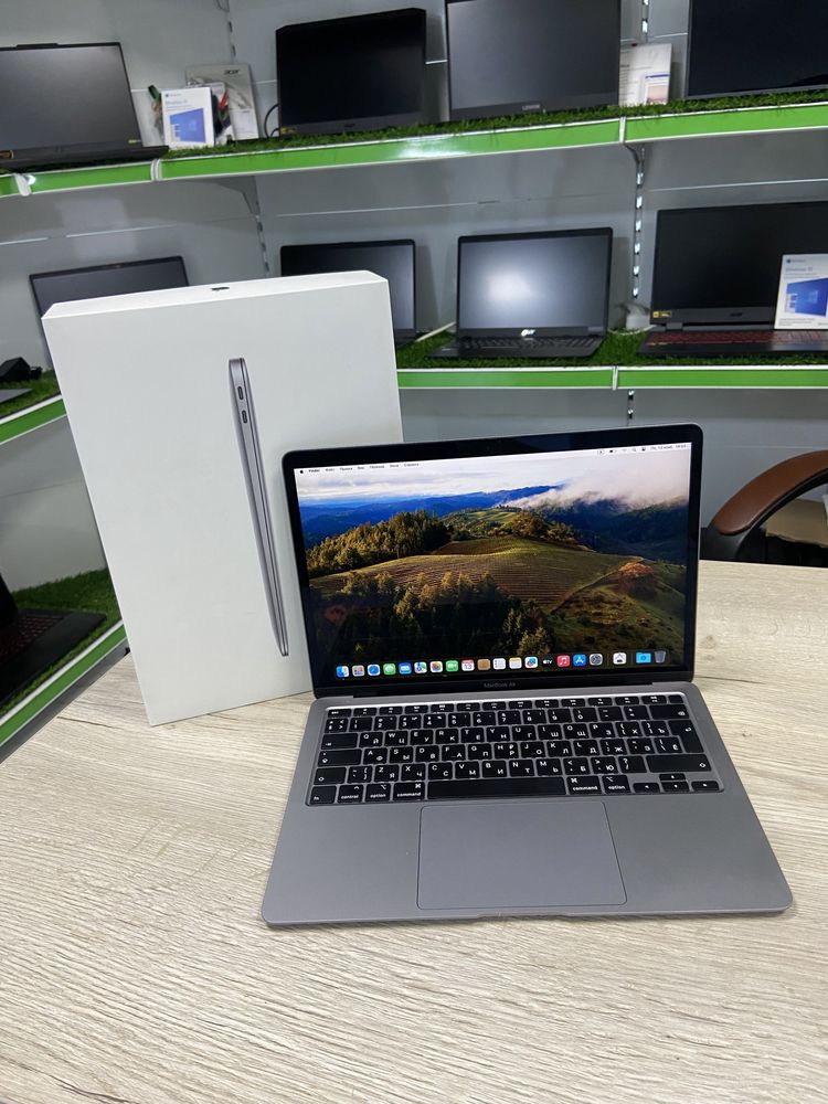 Ноутбук Apple MacBook Air 2020 | Core i5-10N | 512GB | 202 циклов