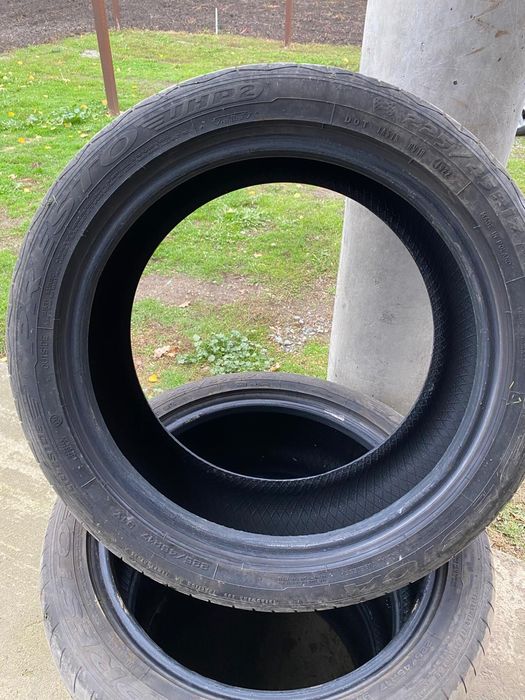 Anvelope de vară 225/45/17