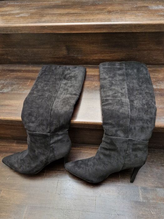 Cizme negre, marime 38, stare foarte buna