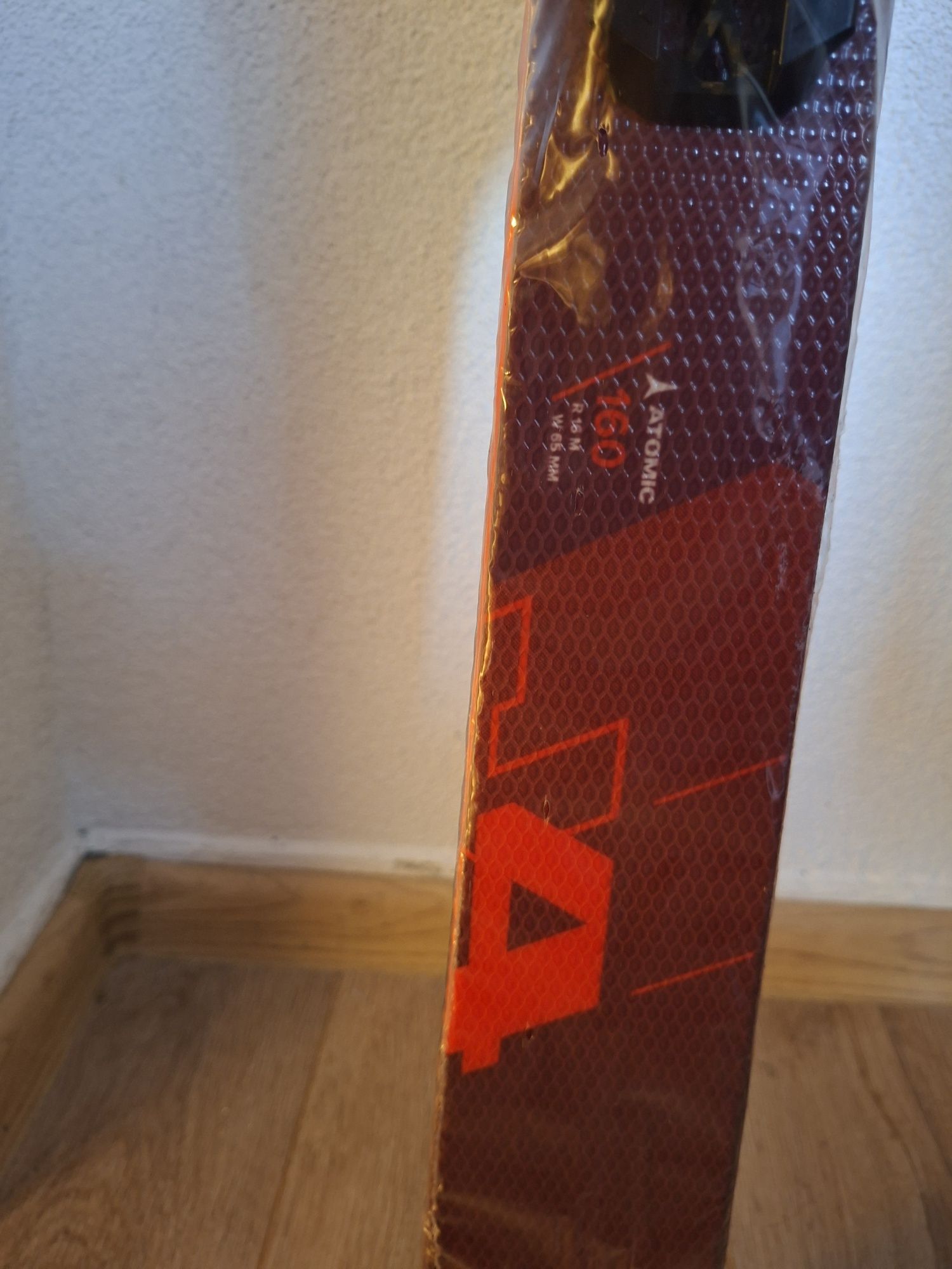 Ski ATOMIC Redster 160см