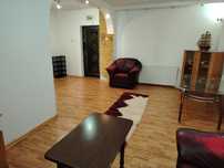 Închiriez apartament 3 camere Mioveni zona centrală