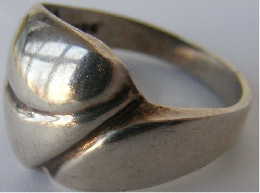 Inel vechi din argint 19