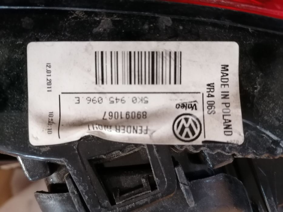 Vindem stop dreapta original pentru VW Golf 6 GTI cod 5K0 945 096 F