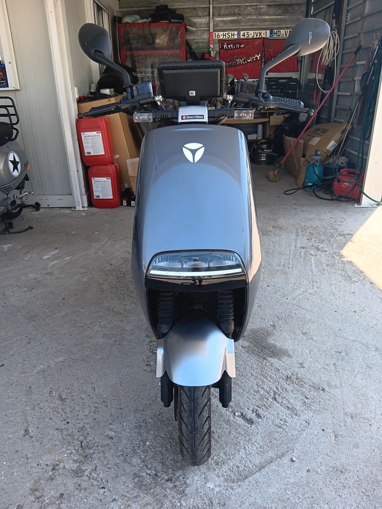 Електрически Скутер Yadea G5