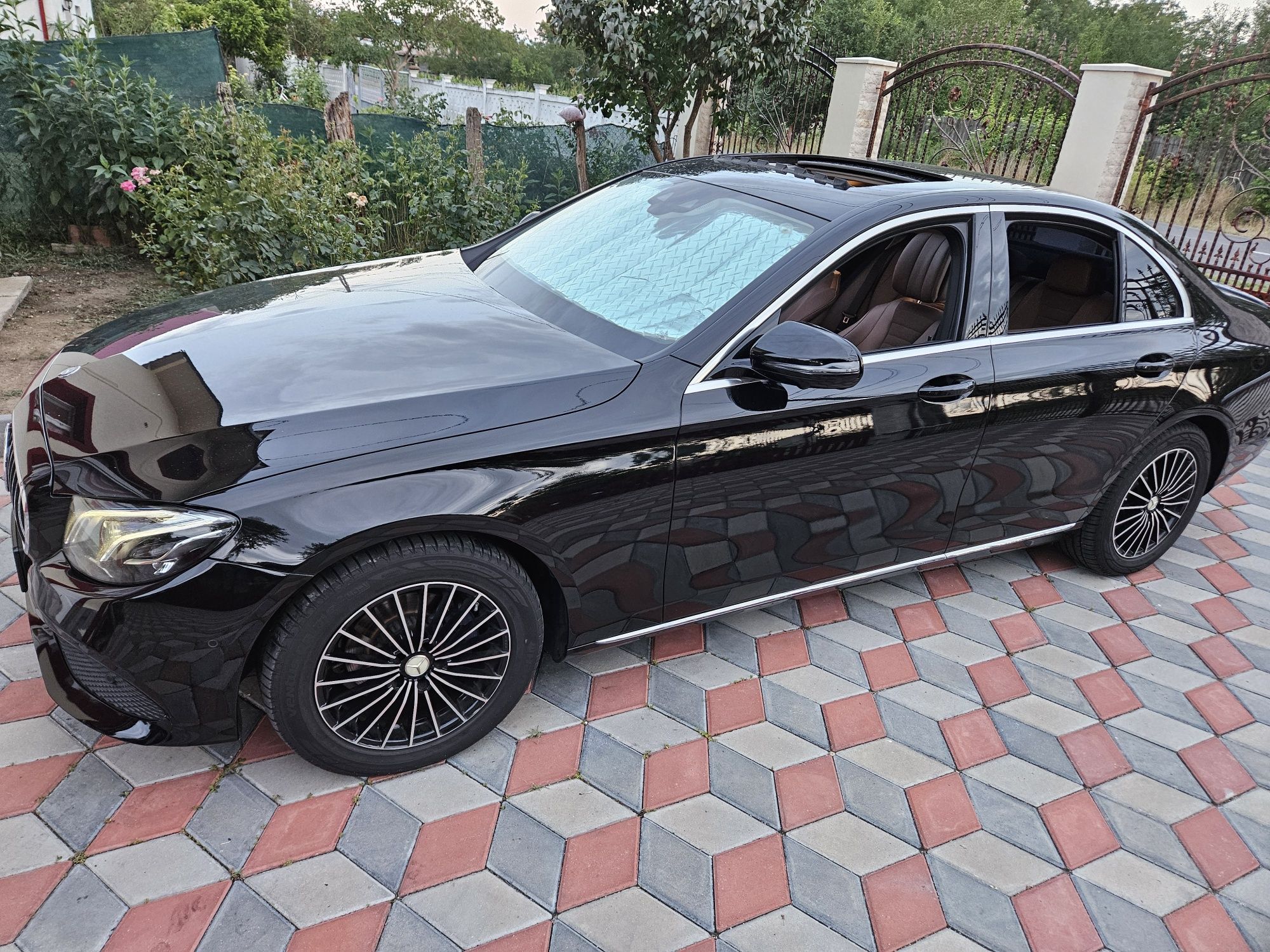 ,Mercedes E220 I