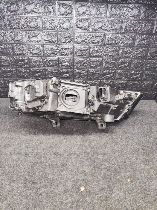 Far stanga Audi Q7 4M Matrix led