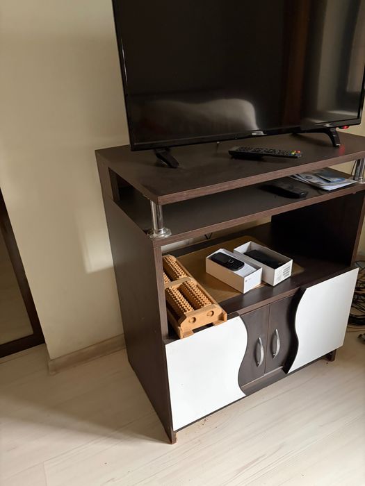 Pat matrimonial 200x220 și comoda TV