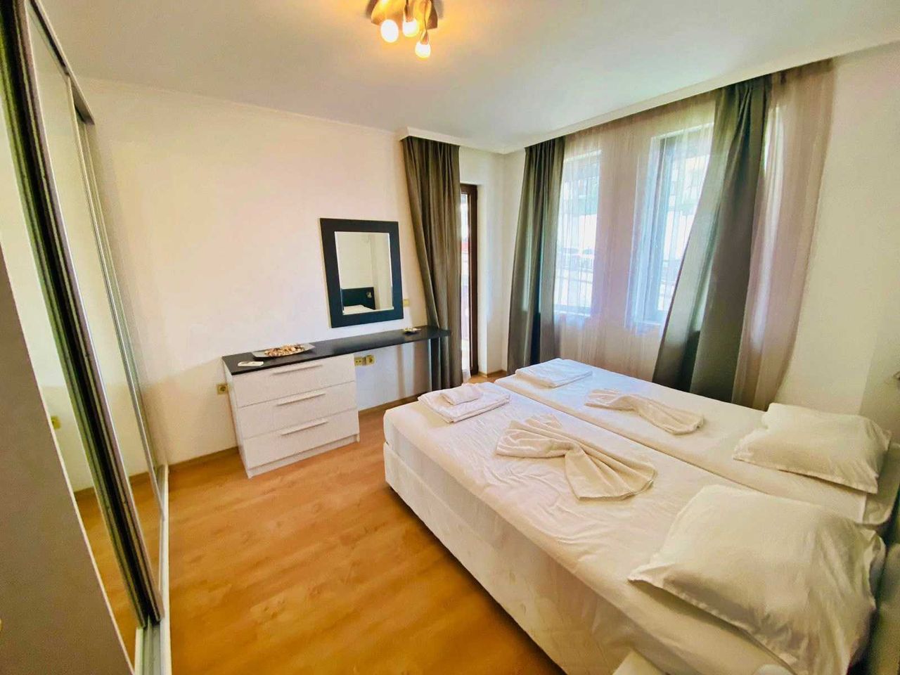 Продава се Тристаен апартамент в Свети Влас - 99 кв.м за 1132 €/кв.м - Снимка #8