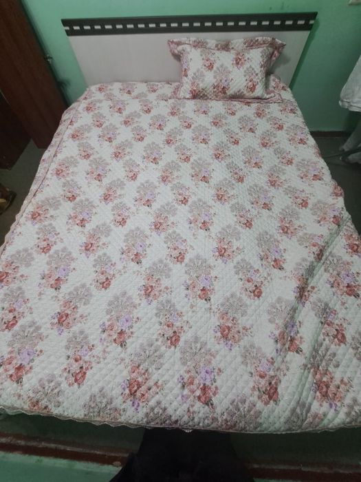 2 спальный кровать