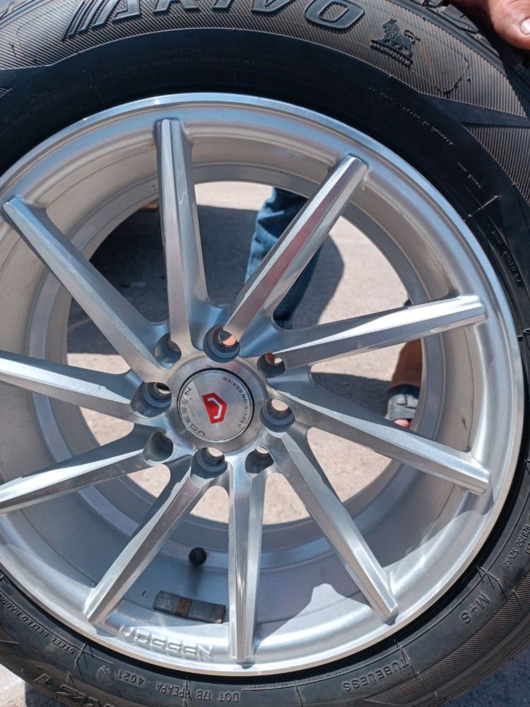 Vossen R16 sotiladi