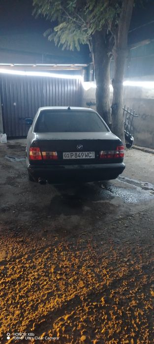 BMW. E34 siro'chniy