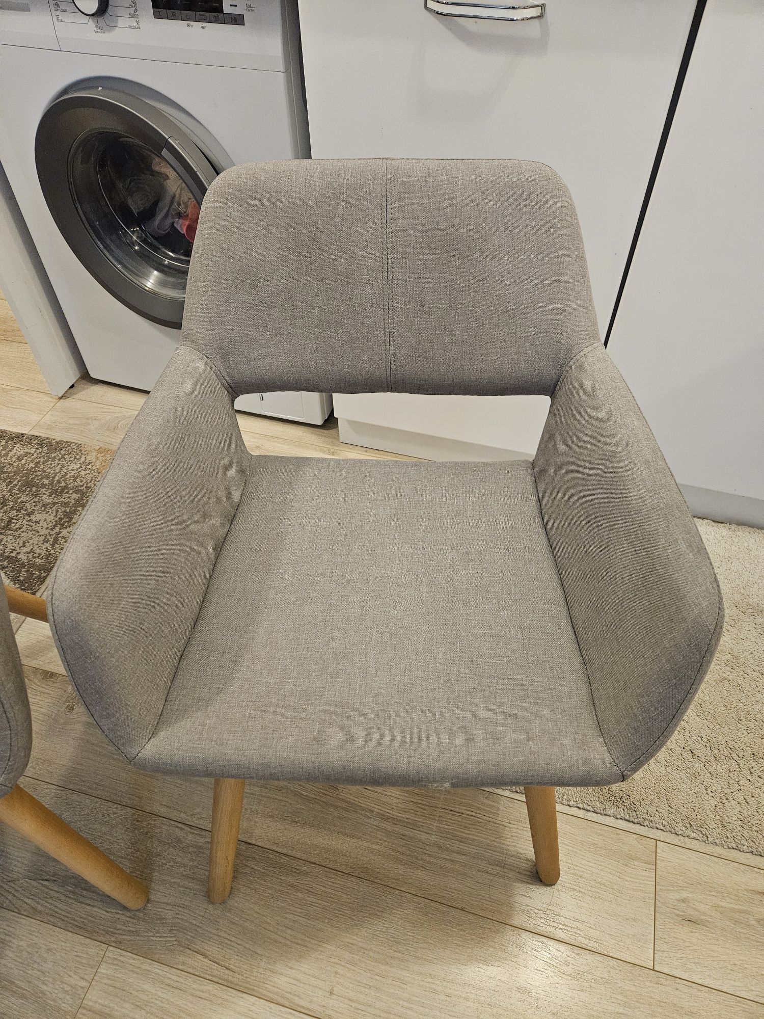 Трапезен стол Taupe