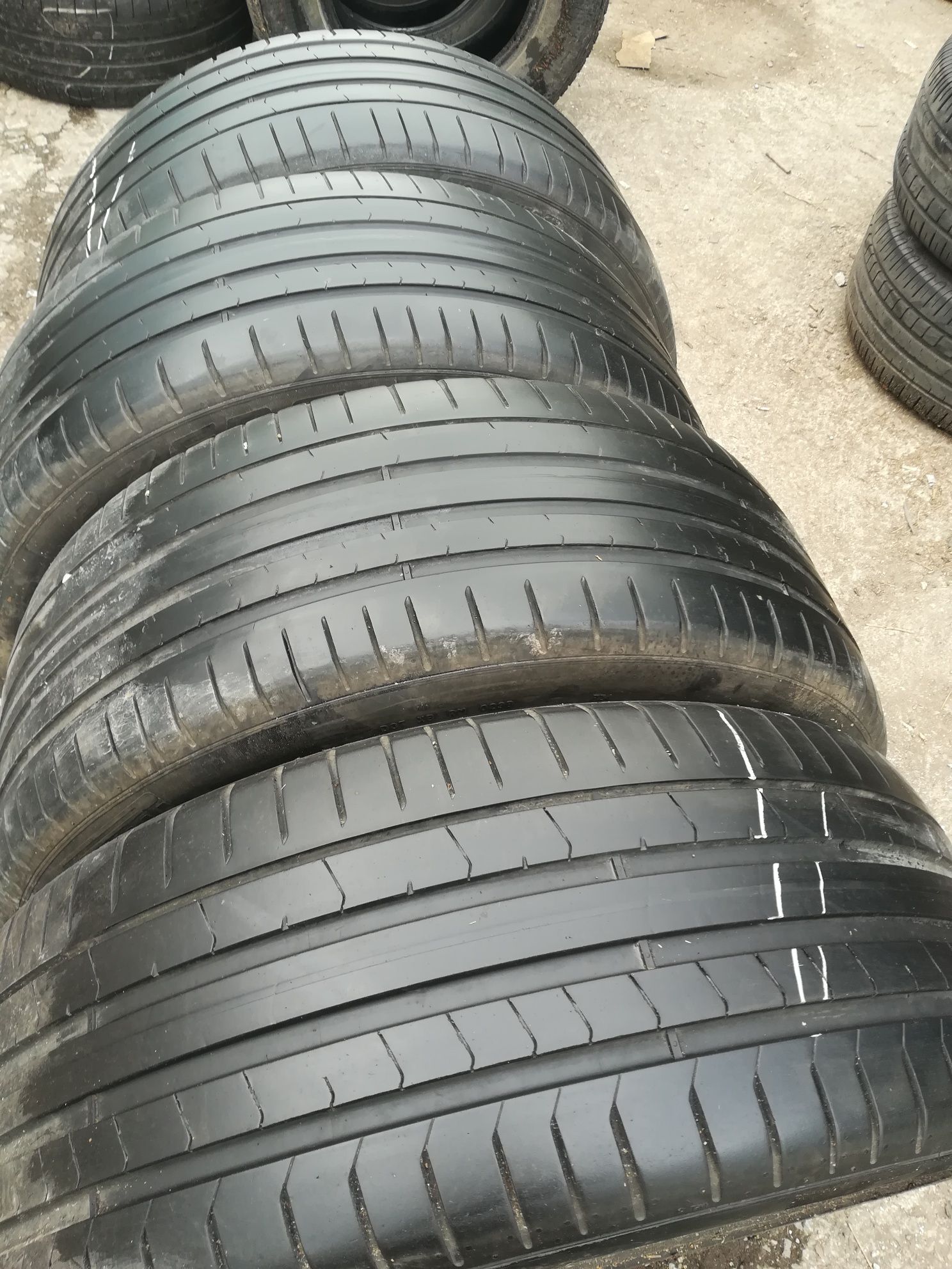 Pirelli P Zero 4бр.255/40/21 дот4218