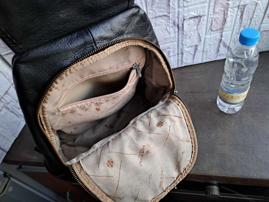 дамска раница,черна кожена чанта-естествена кожа