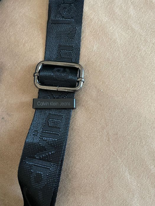 Мъжка чантичка Calvin Klein