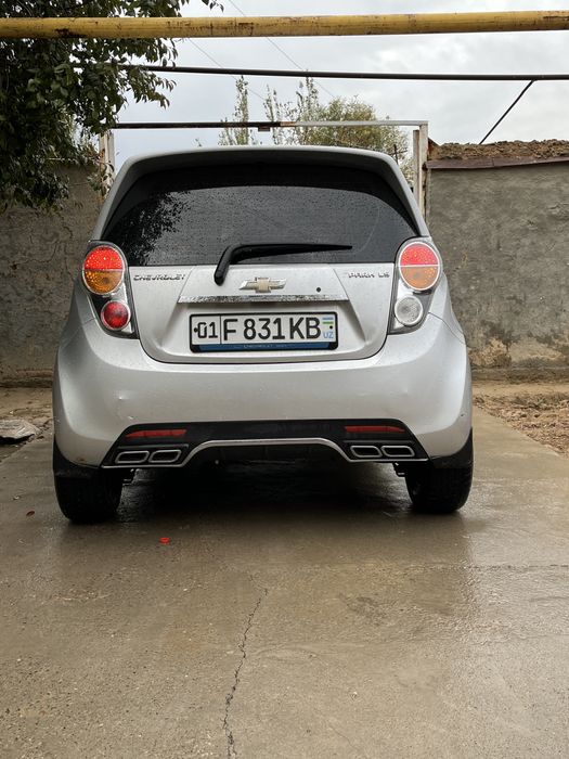 Spark moshinasi sotiladi 5000 kelishadigan joyi bor