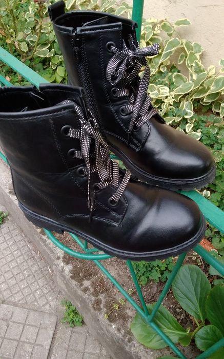 Маратонки  и боти