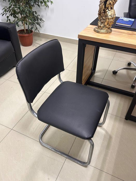 Ofis stuli - holati yangi