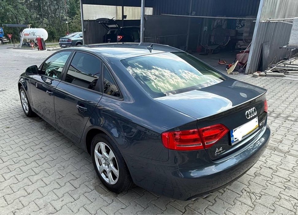 Audi A4 B8 S-line 2.0 TDI-143 CP