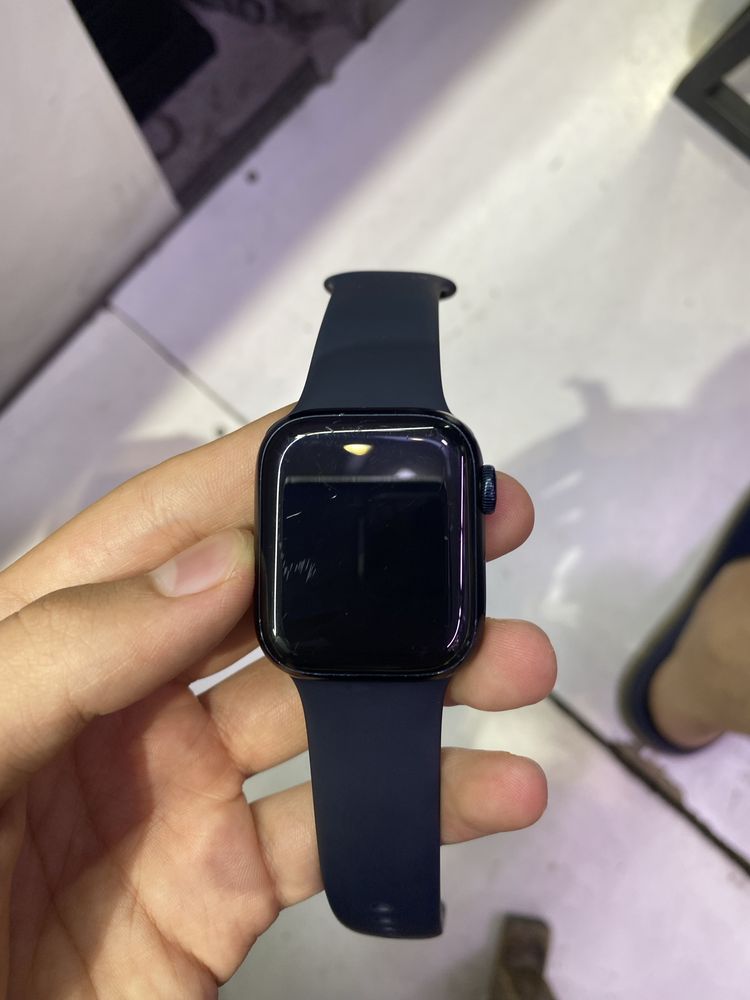Watch 8 41 razmer holati zo’r