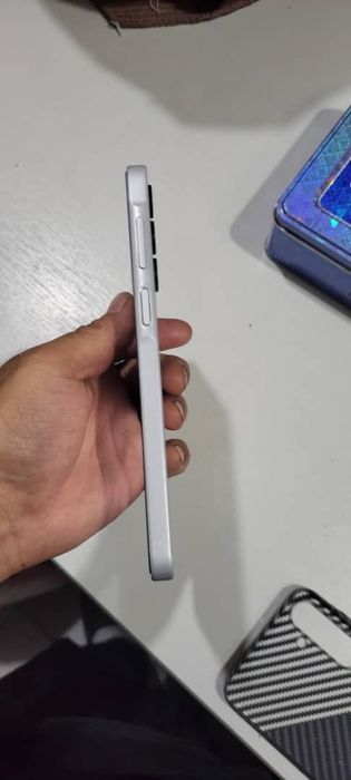 Samsung A16 1 yil kafolati bilan