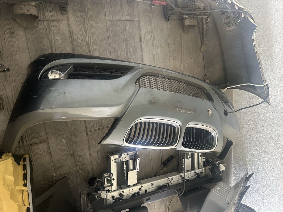 BARA FATA BMW E90 E91 Facelift Seria 3 Lci completa spoiler