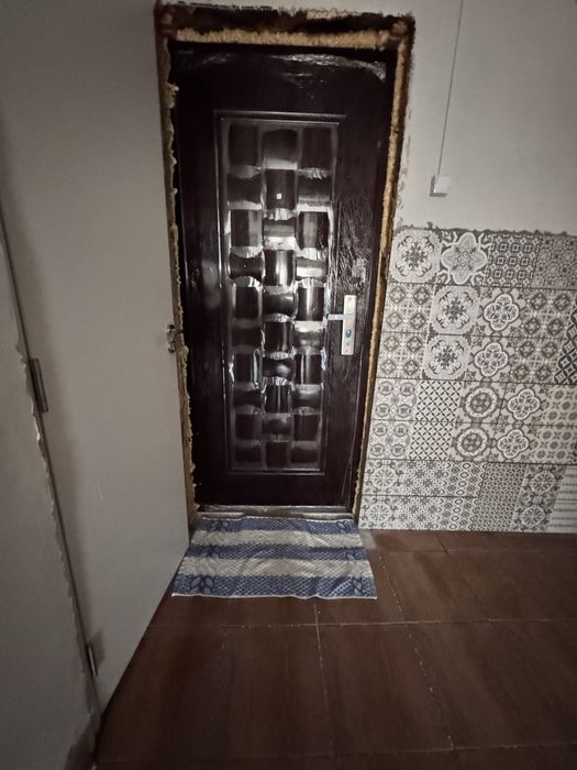 Vand Garsoniera schela