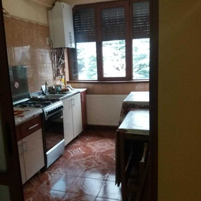 Vănd apartament 3 camere în Poiana Brașov