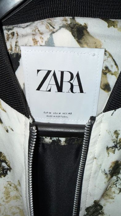 Бомбър яке на Zara