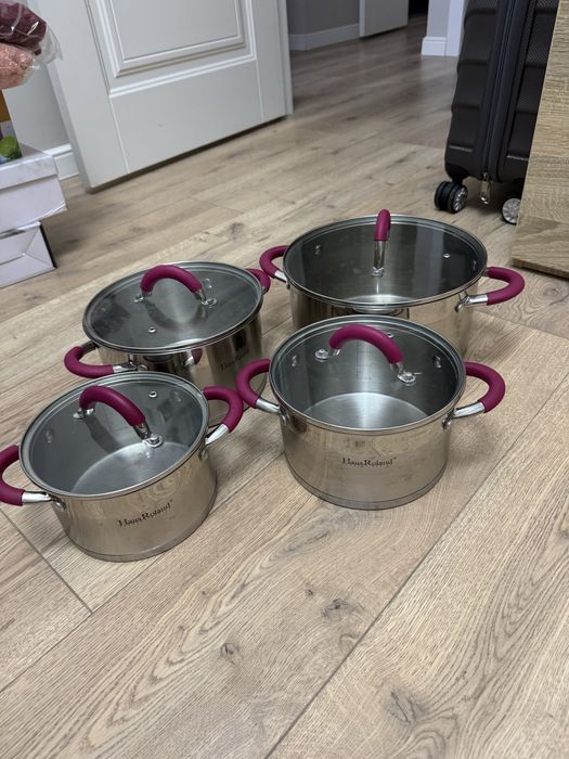 Кастрюли в отличном состоянии