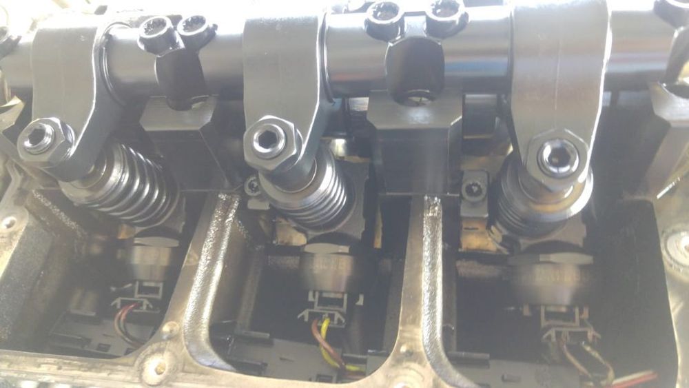 Injector 038130073bl 1.9 tdi bnv bkc bls bxe audi a3 8p seat ibiza 6l altea 5p leon 1p toledo