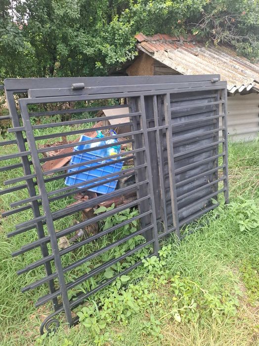 Porti gard, fier brut