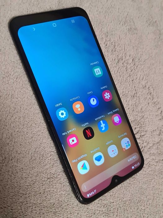Samsung Galaxy A20
