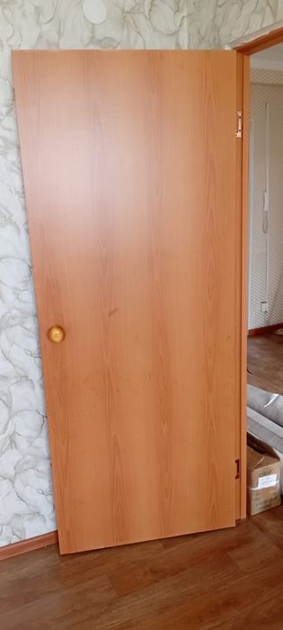 Продам двери межкомнатные