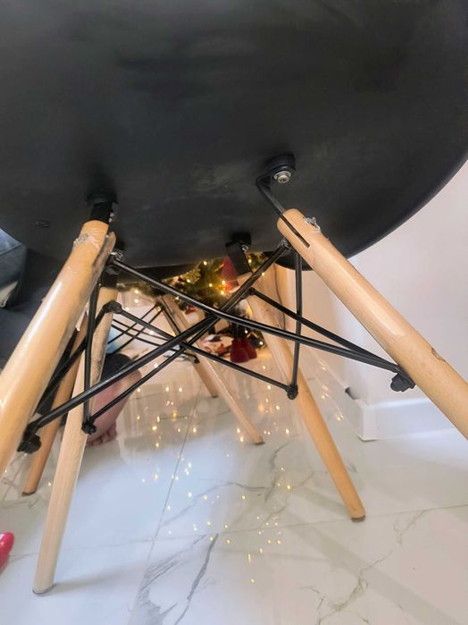 Трапезни столове