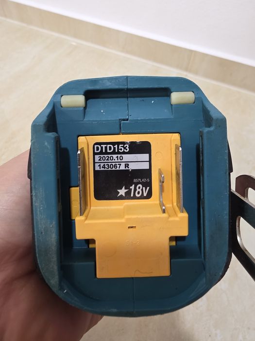 Pistol impact biți Makita DTD 153