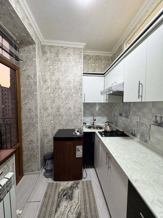 Продаётся 2х квартира Уз газ оил Красный дом