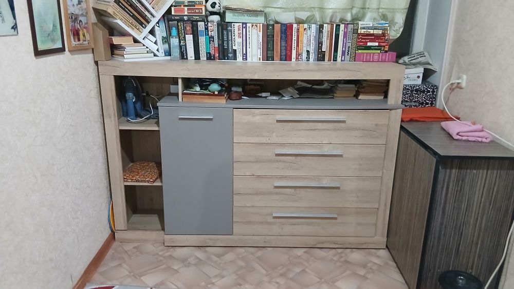 Комод большой, современный