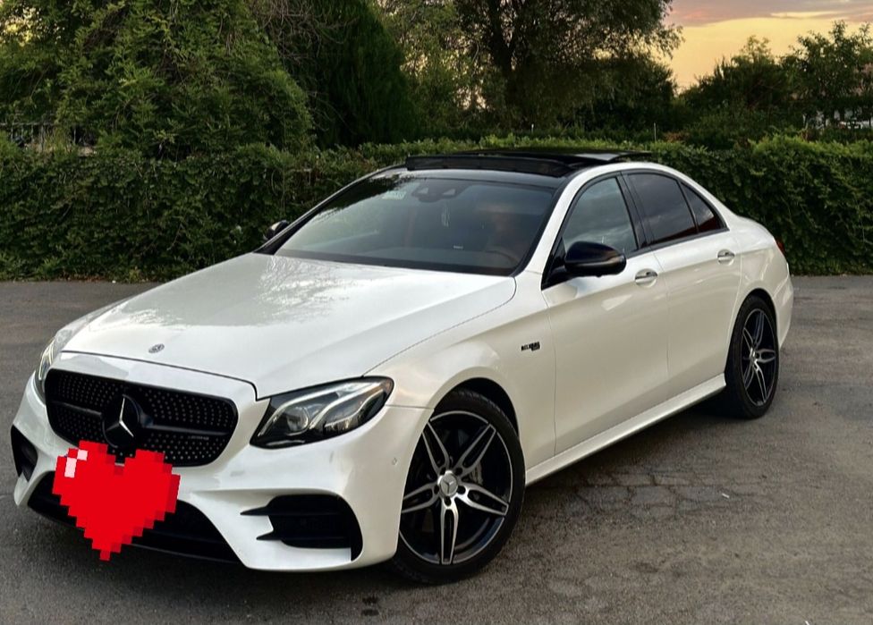 Mercedes Benz E 43 AMG . 401