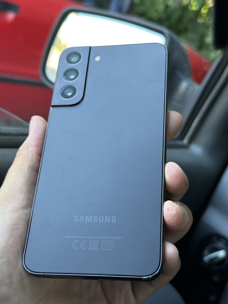Samsung s22 plus +