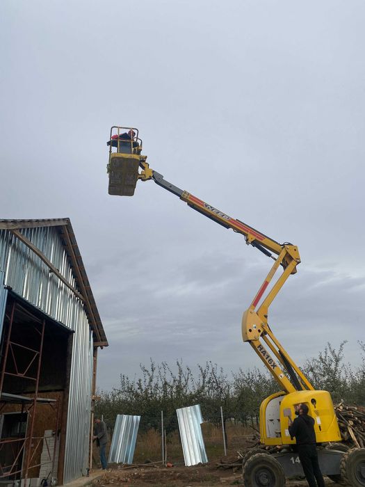 Nacelă de închiriat