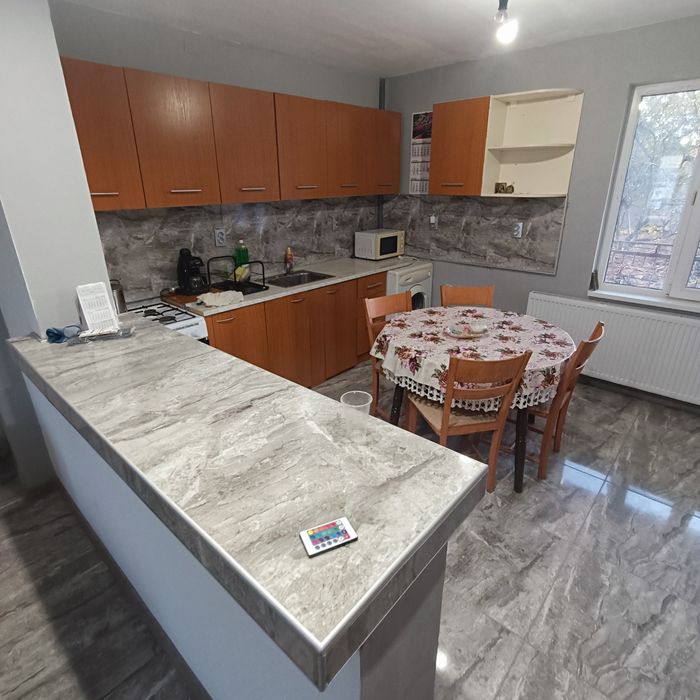 Наем на  етаж на къща