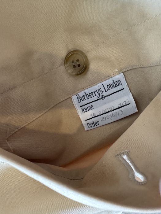 Geaca Burberry autentica