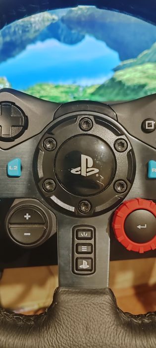 logitech g29 със скоростен лост педали и подарък слушалки mpow 059